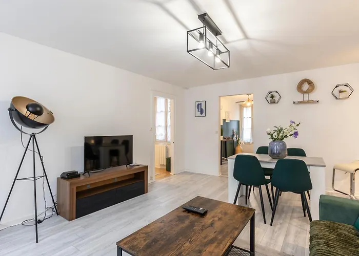 Le 77 De Satie - City Center Apartment 3P Capacity
